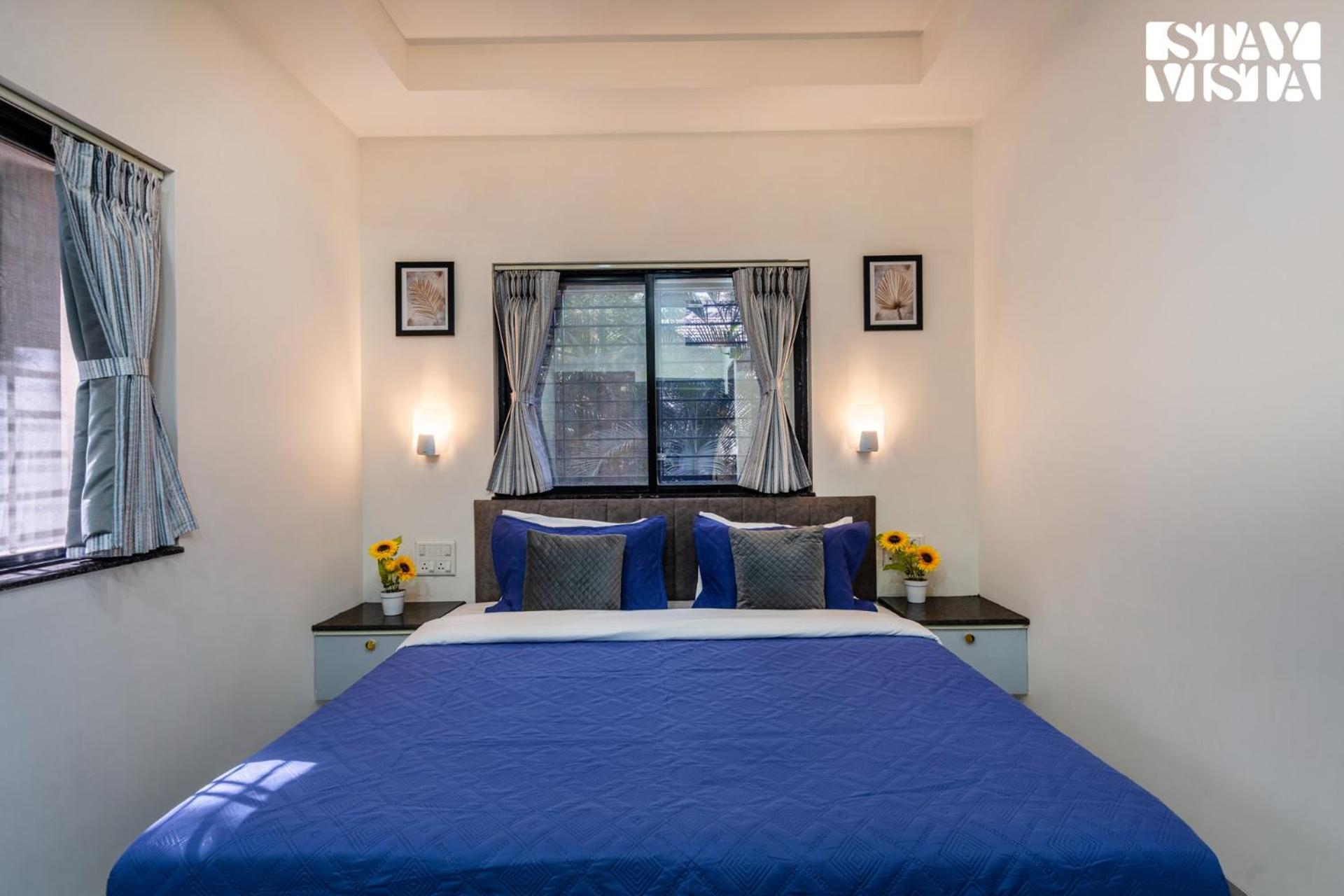 Serenity Meadows With Pool By Veo - Part Of Stayvista Nashik Eksteriør billede